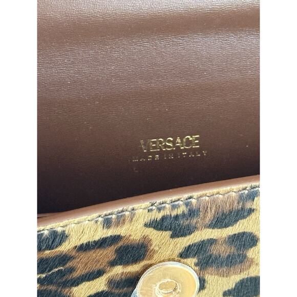 VERSACE Medusa Plaque Leopard Printed Top HANDLE Bag $ 2800 Retail - Picture 10 of 16